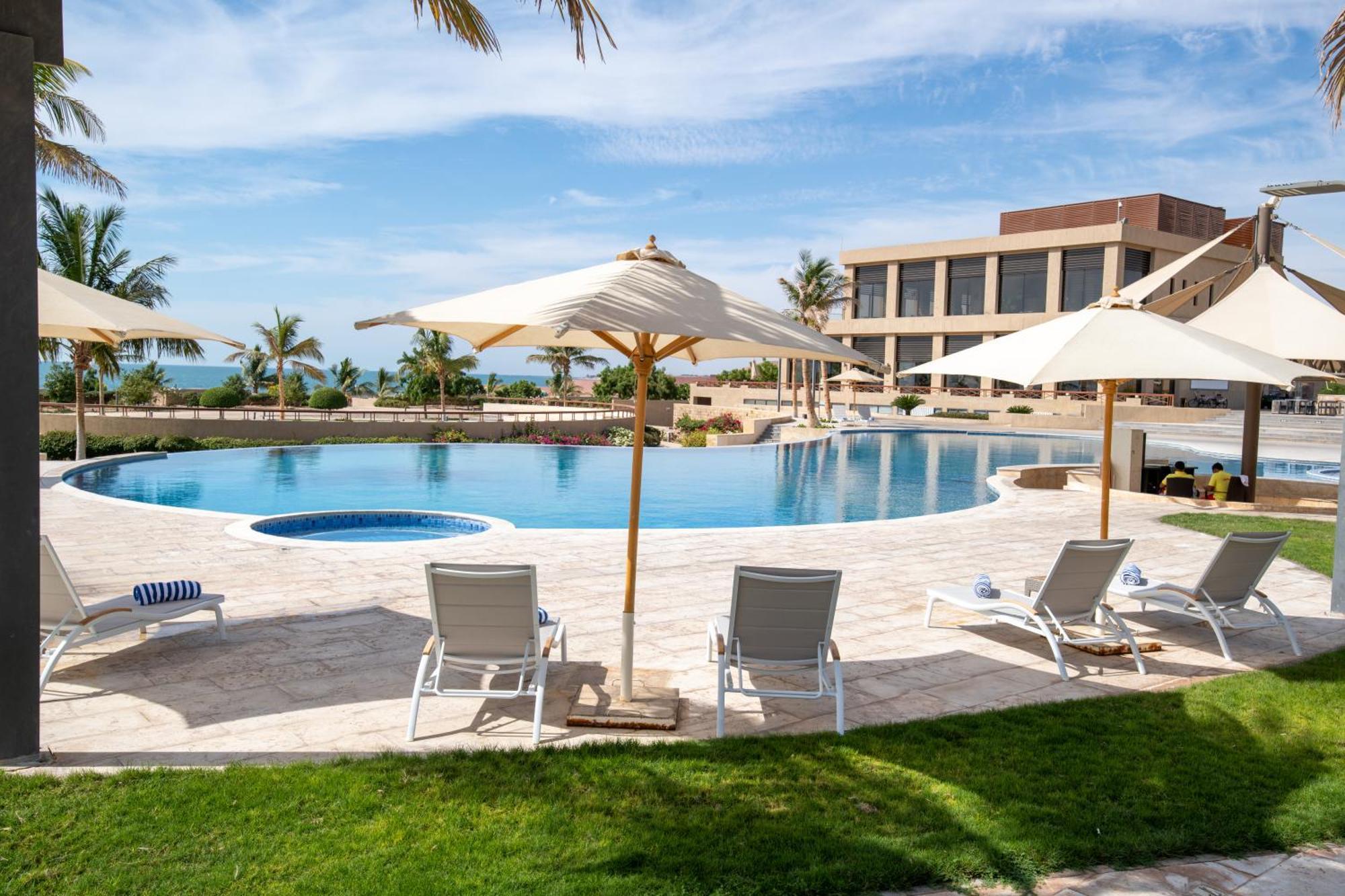Royal L'Azure Resort Sharma Exterior foto