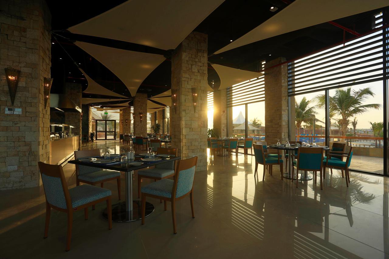 Royal L'Azure Resort Sharma Exterior foto