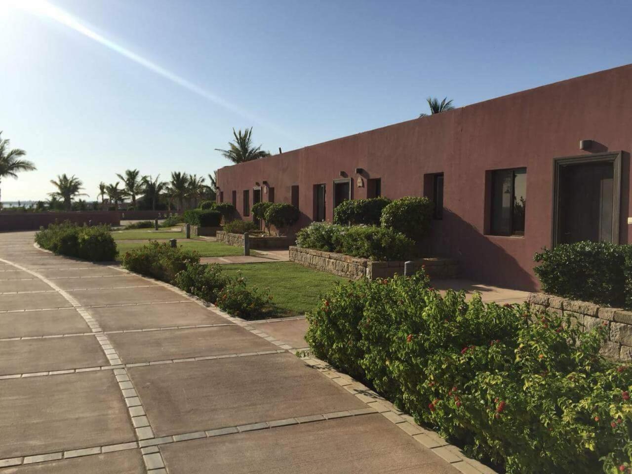 Royal L'Azure Resort Sharma Exterior foto